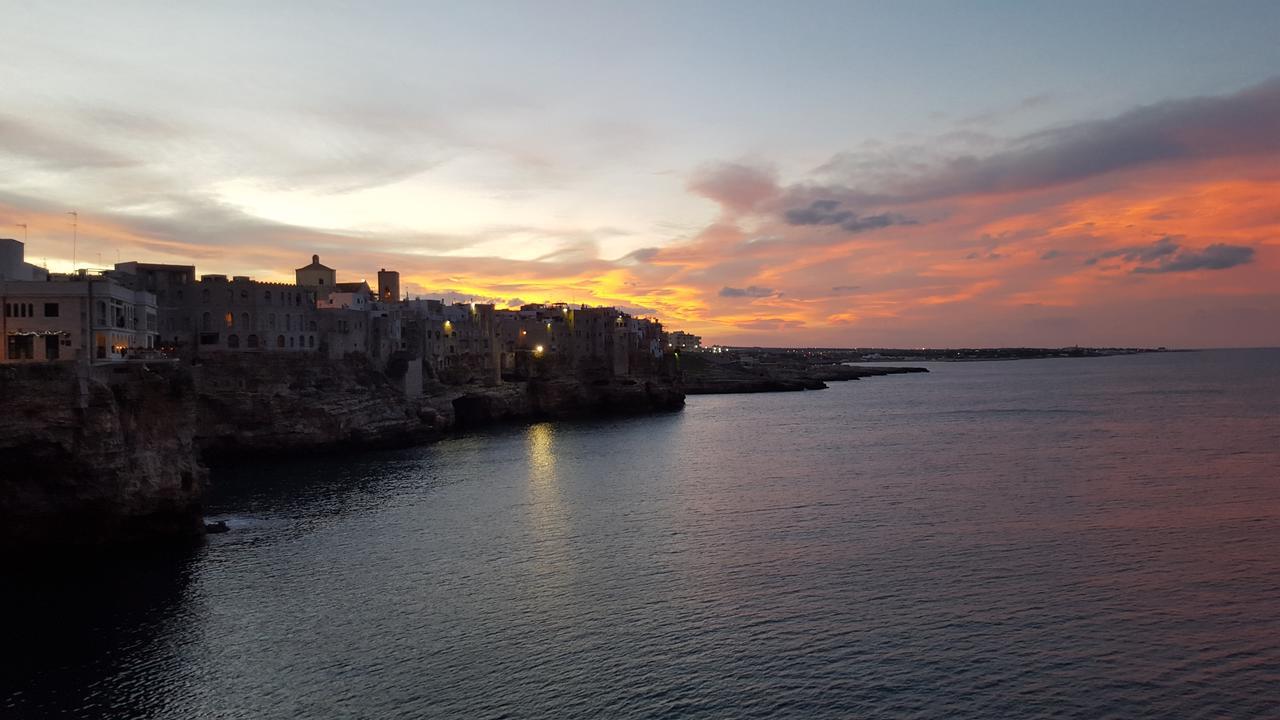 D'Aragona 56 Bed and Breakfast Κονβερσάνο Εξωτερικό φωτογραφία